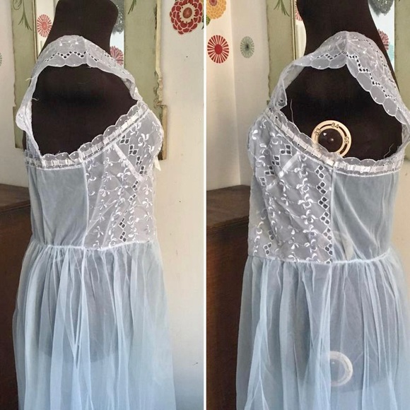Vtg 60s Soft Icy Baby Blue Negligee/Princess Slip - Picture 2 of 5